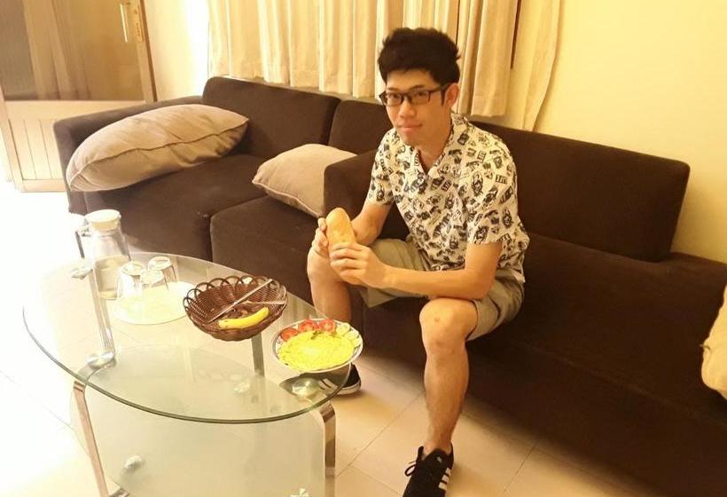 تختخواب و صبحانه Snow House