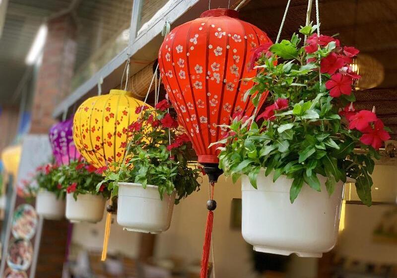 هتل Canary Bungalow