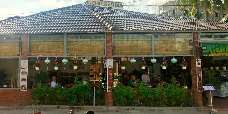 هتل Canary Bungalow