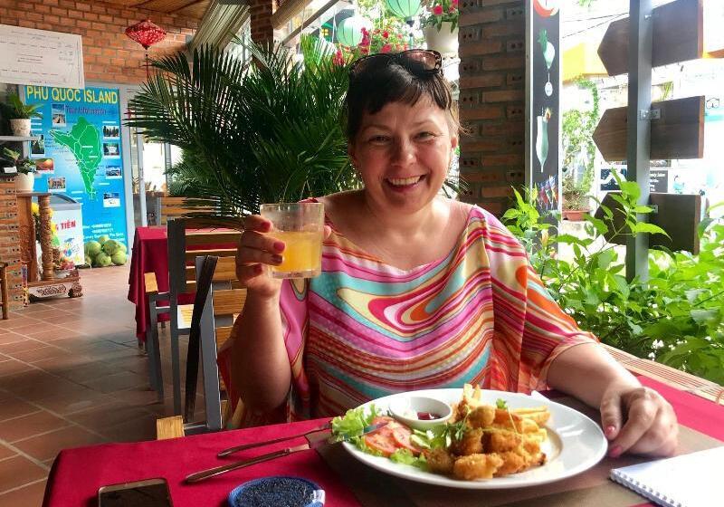 هتل Canary Bungalow