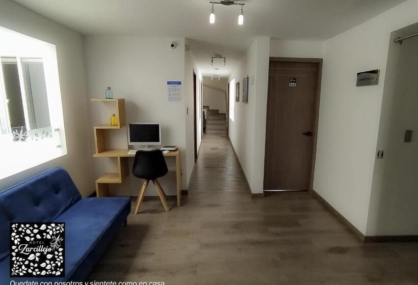 Szálloda Zarcillejo