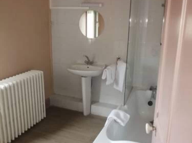 Отель Les Landiers