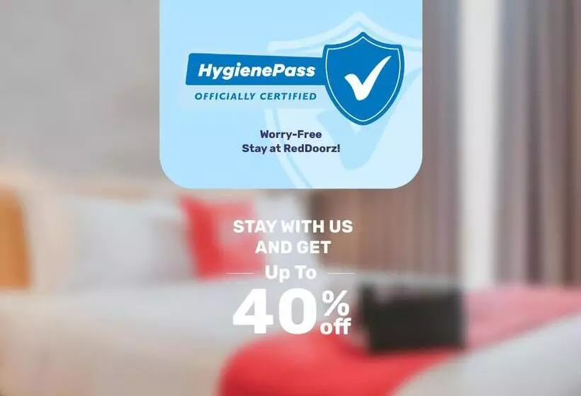 ペンション Reddoorz Plus Near Teras Kota 3