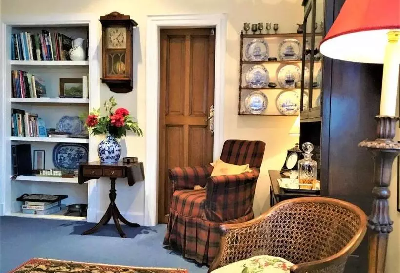 Bed and Breakfast Carnaby Lodge