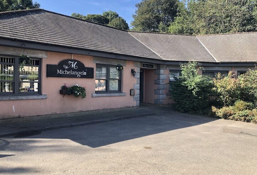فندق Michelangelos   Rooms, Restaurant & Bar
