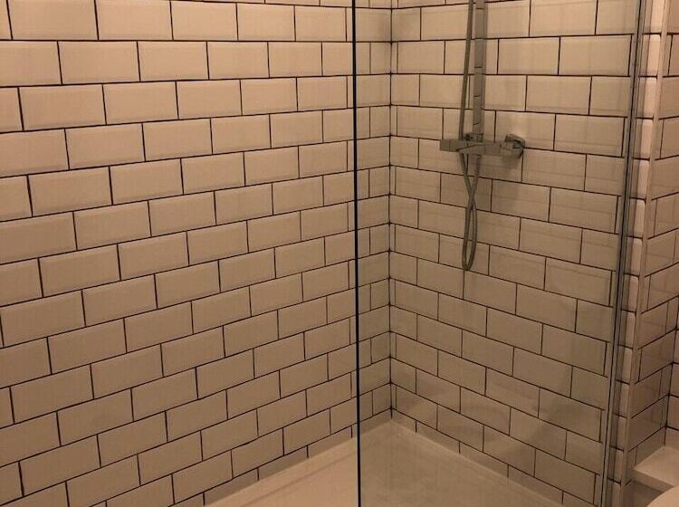 فندق Michelangelos   Rooms, Restaurant & Bar