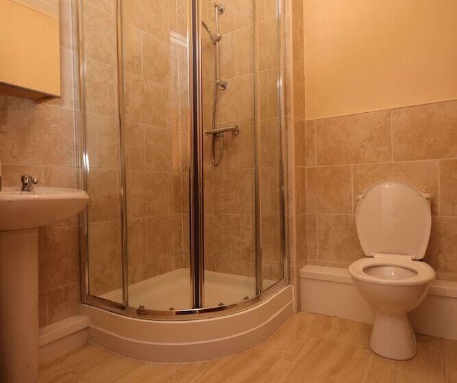 فندق Michelangelos   Rooms, Restaurant & Bar