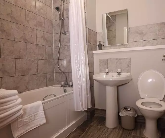 ホテル Michelangelos   Rooms, Restaurant & Bar