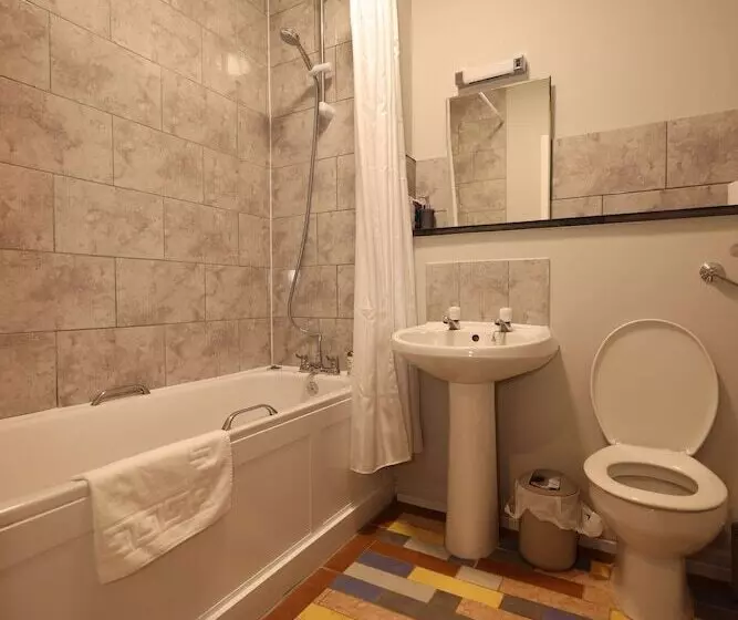 ホテル Michelangelos   Rooms, Restaurant & Bar