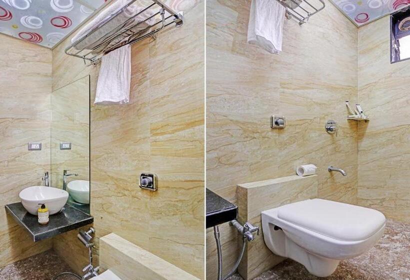 Prime Grand Hotel, Mumbai