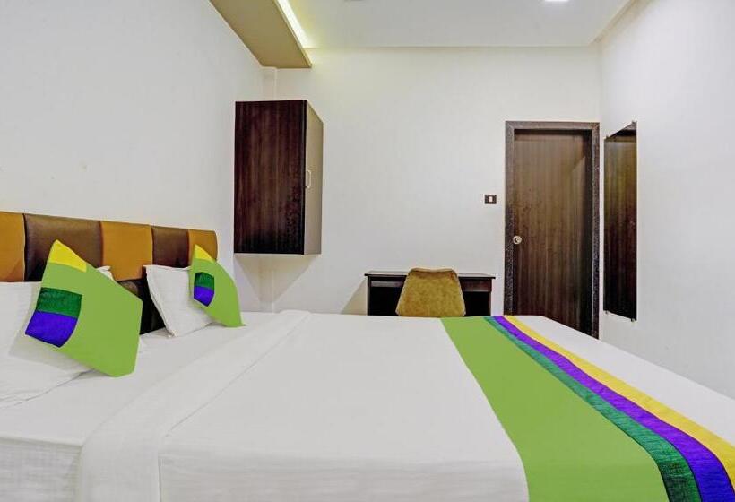 Prime Grand Hotel, Mumbai