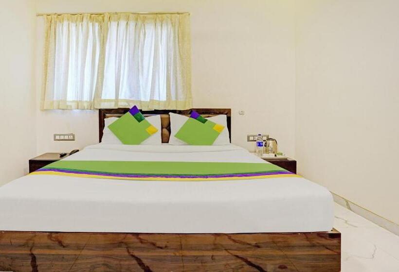 Prime Grand Hotel, Mumbai