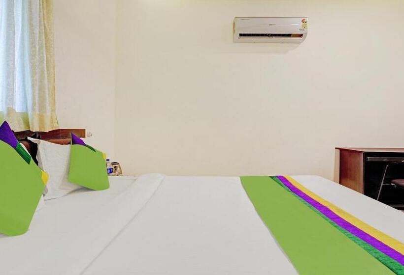 Prime Grand Hotel, Mumbai