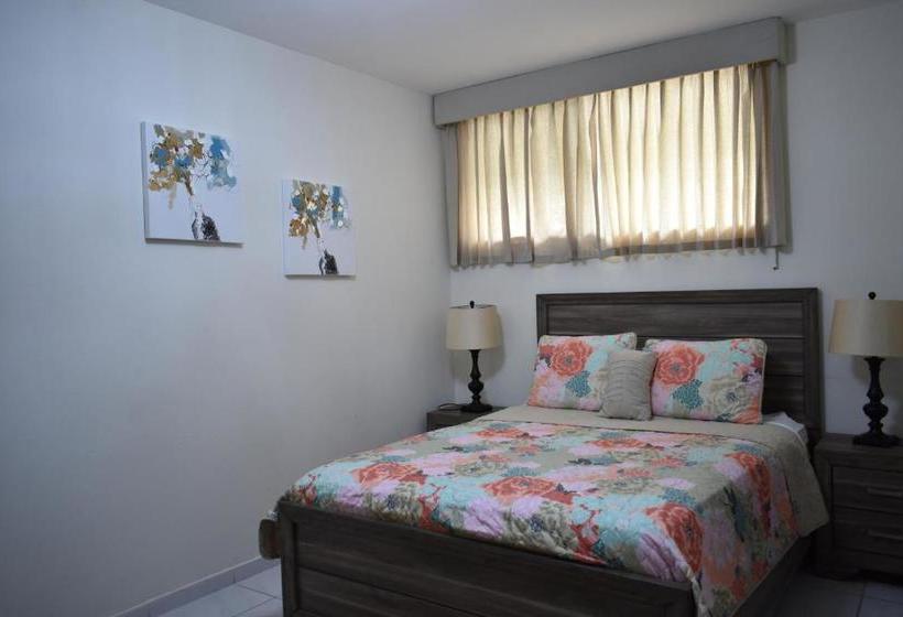 ホテル Boutique Andalucia