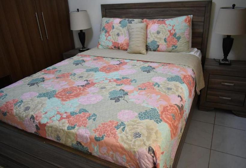 ホテル Boutique Andalucia