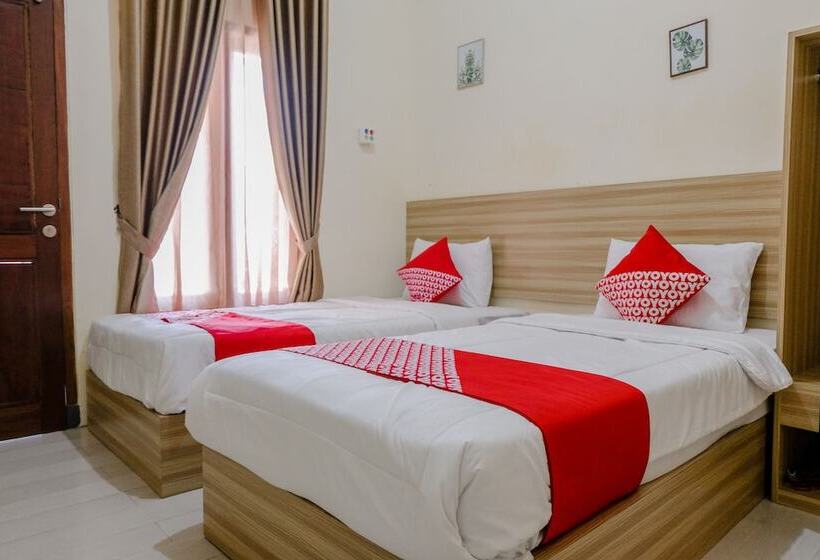 Hotell Capital O 1566 El Reyshi Family Residence