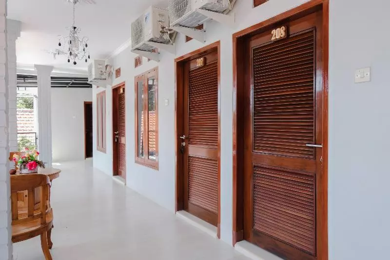 هتل Capital O 1566 El Reyshi Family Residence