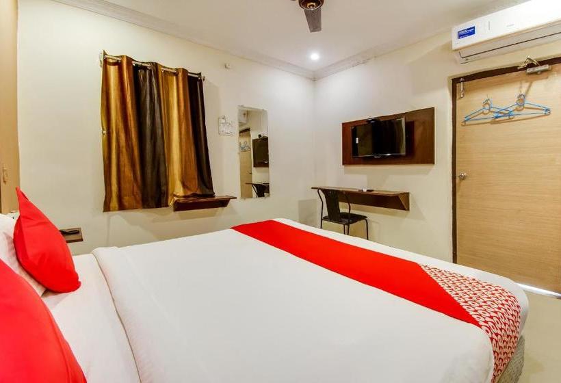Hotell Fabexpress Akshaya Nest