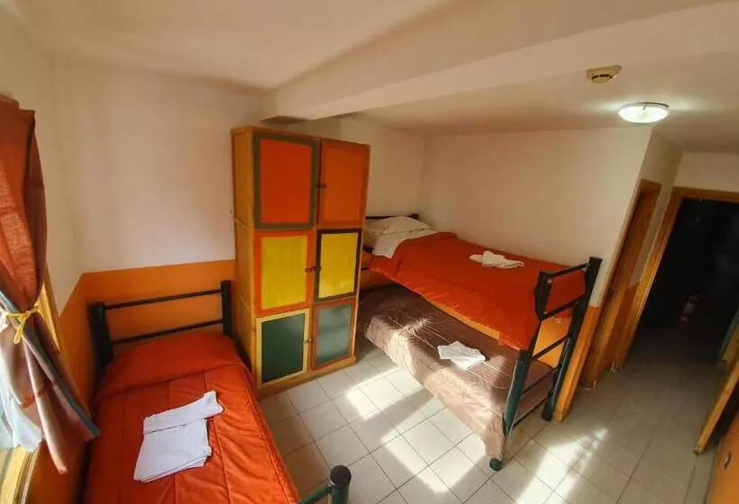 Yaghan Hostel
