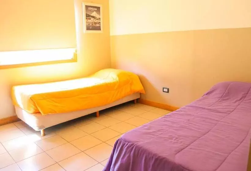 Yaghan Hostel