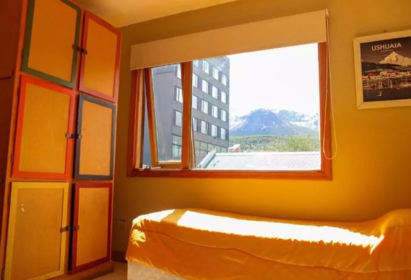 Yaghan Hostel