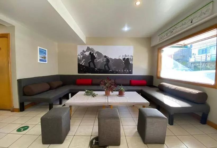 Yaghan Hostel