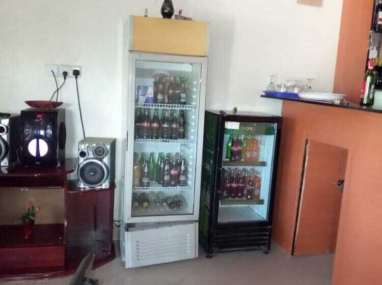 تختخواب و صبحانه Joppers Guest House