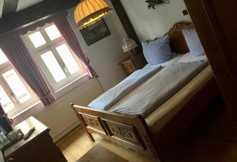 Отель Hostaria Del Castello