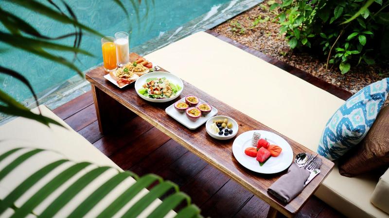 Sarina Hotel & Villa