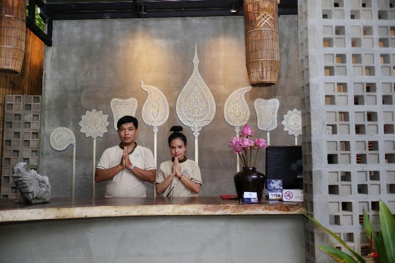 Sarina Hotel & Villa