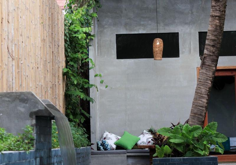 Sarina Hotel & Villa