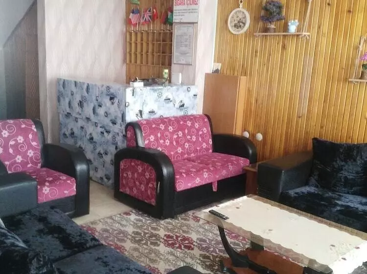 Otel Yeni Cinar
