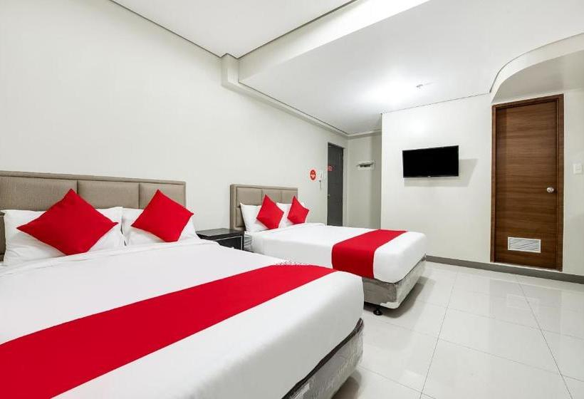 Hotel Oyo 229 G Place