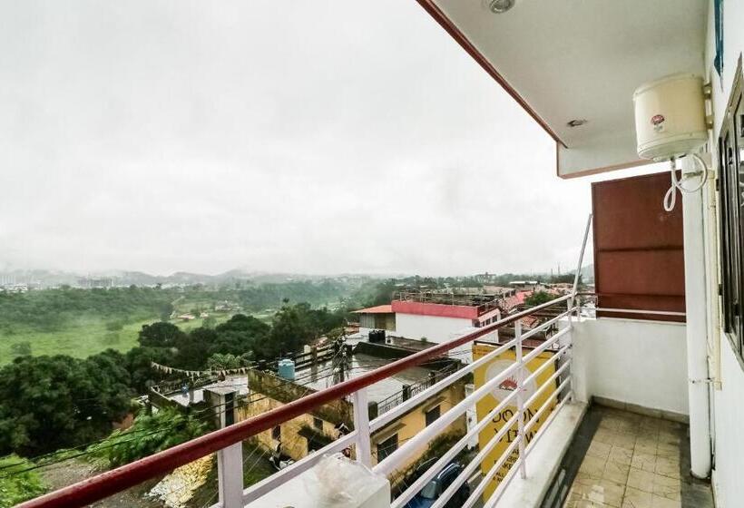 Hotell Spot On 37725 Doon View Guest House