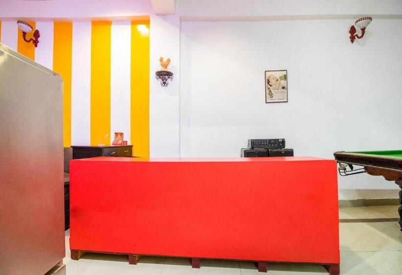 Hotell Spot On 37725 Doon View Guest House