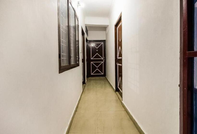 Hotell Spot On 37725 Doon View Guest House