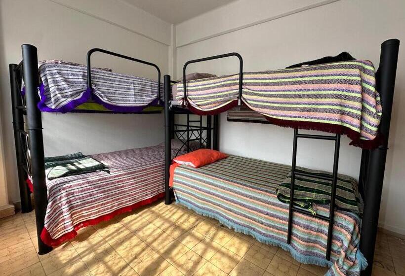 پانسیون Casa Eufemia Hostel Type