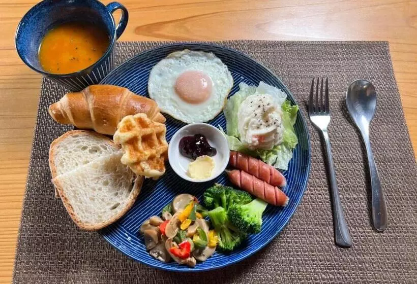 پانسیون Onsen & Garden Asante Inn