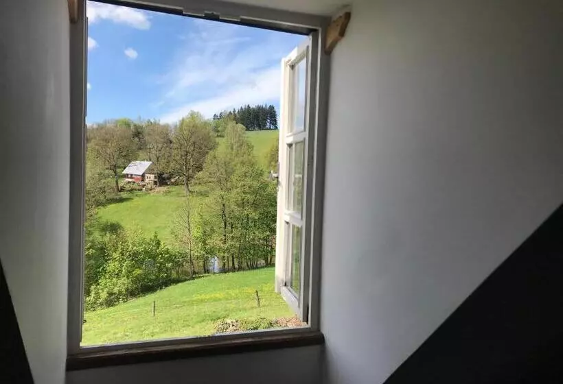 ペンション Knežicka Chalupa