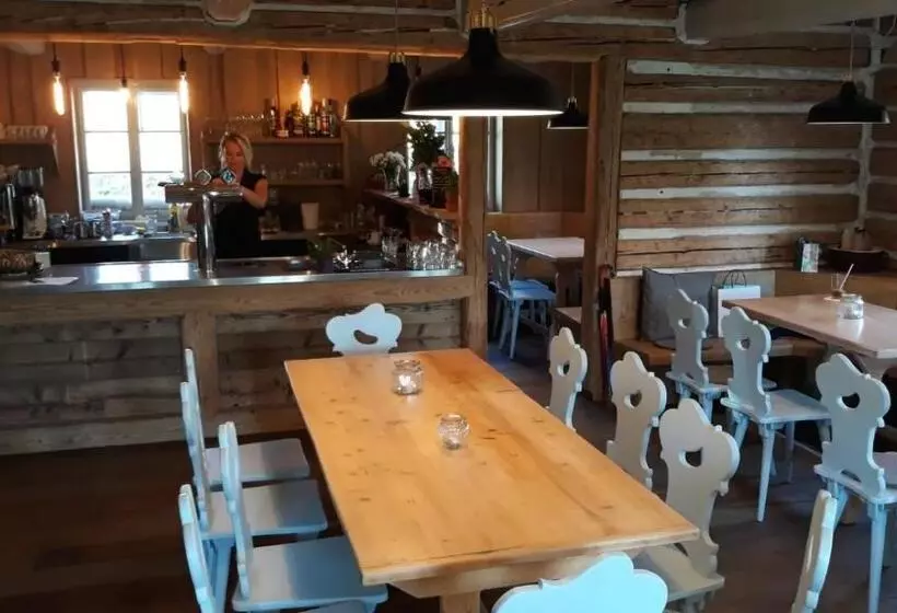 ペンション Knežicka Chalupa