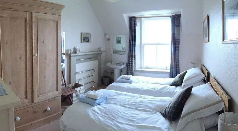 Aamiaismajoitus (B&B) Uig Lodge