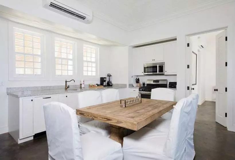 French Leave South Beach Dogtrot Villa