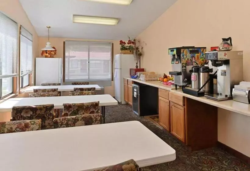 هتل Nation S Inn Kinston