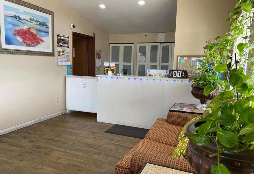 Отель Nation S Inn Kinston