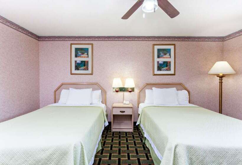 ホテル Days Inn By Wyndham Holladay