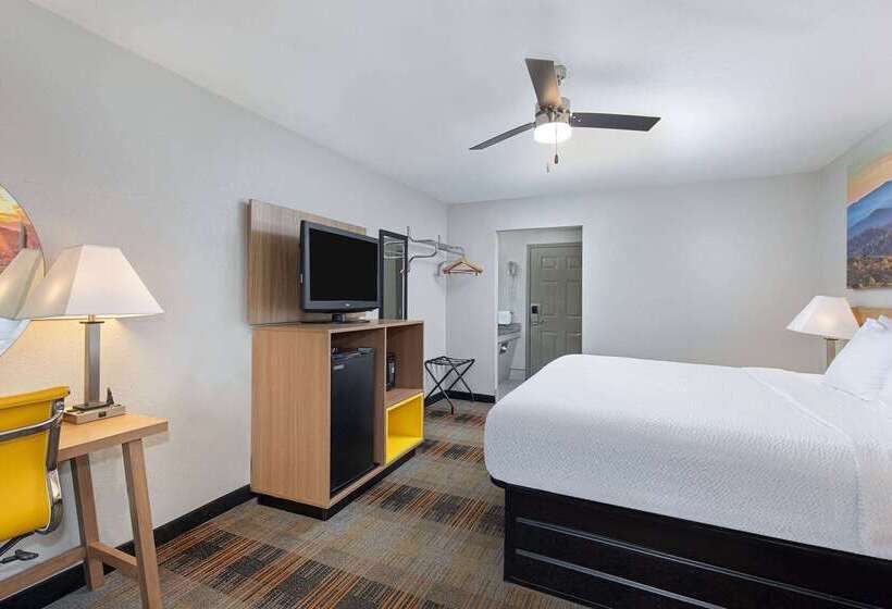 ホテル Days Inn By Wyndham Holladay