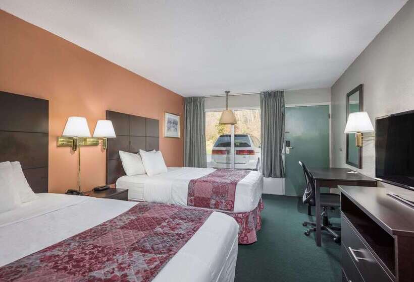 בית מלון כפרי Days Inn By Wyndham Jellico Tennessee State Line