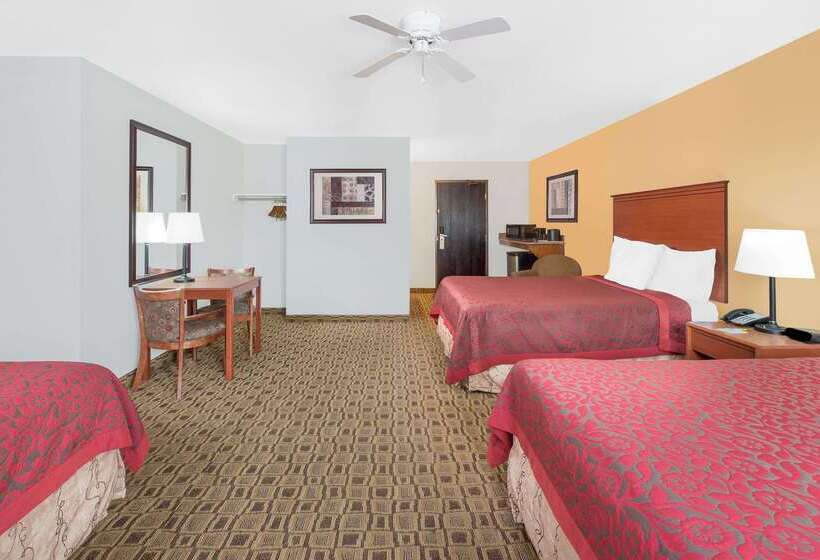 Отель Days Inn By Wyndham Lamar