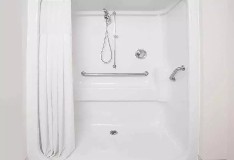 ホテル Days Inn By Wyndham Madison Ne/windsor