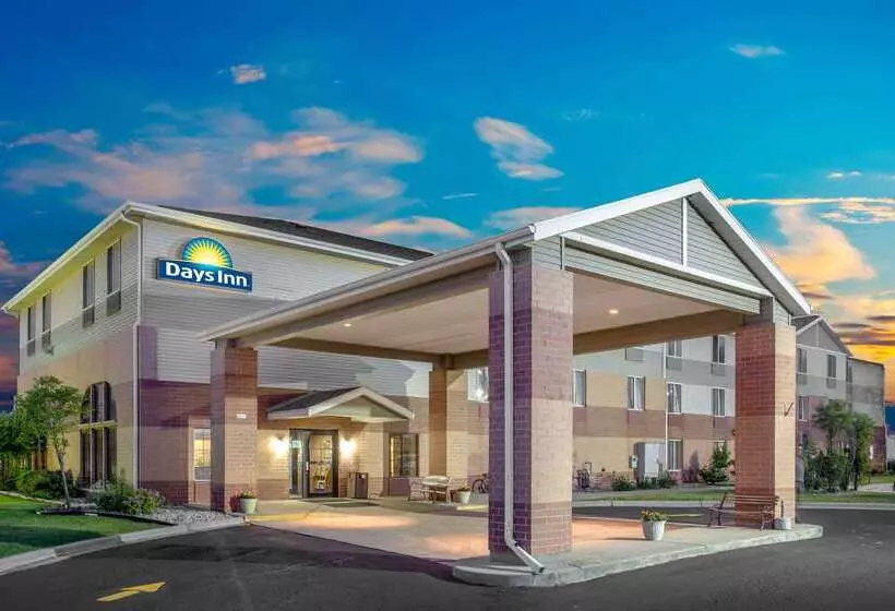 ホテル Days Inn By Wyndham Madison Ne/windsor